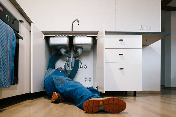 Professional Drain Cleaning technician working in Mount Vernon, IN